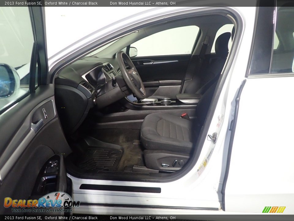 2013 Ford Fusion SE Oxford White / Charcoal Black Photo #22