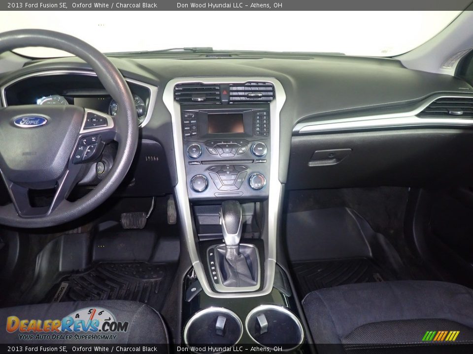 2013 Ford Fusion SE Oxford White / Charcoal Black Photo #25
