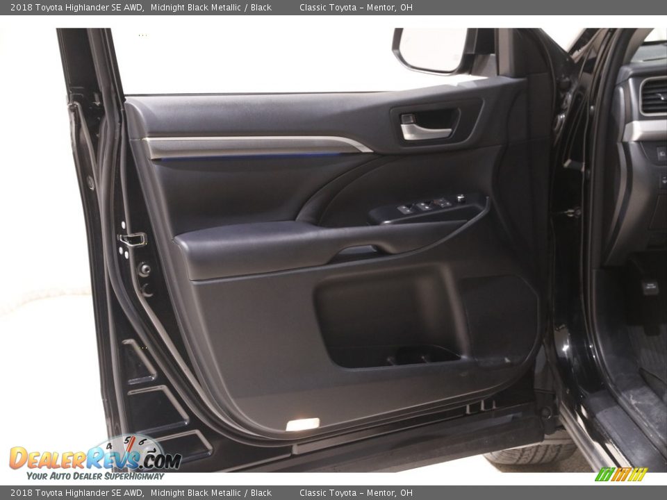 2018 Toyota Highlander SE AWD Midnight Black Metallic / Black Photo #4