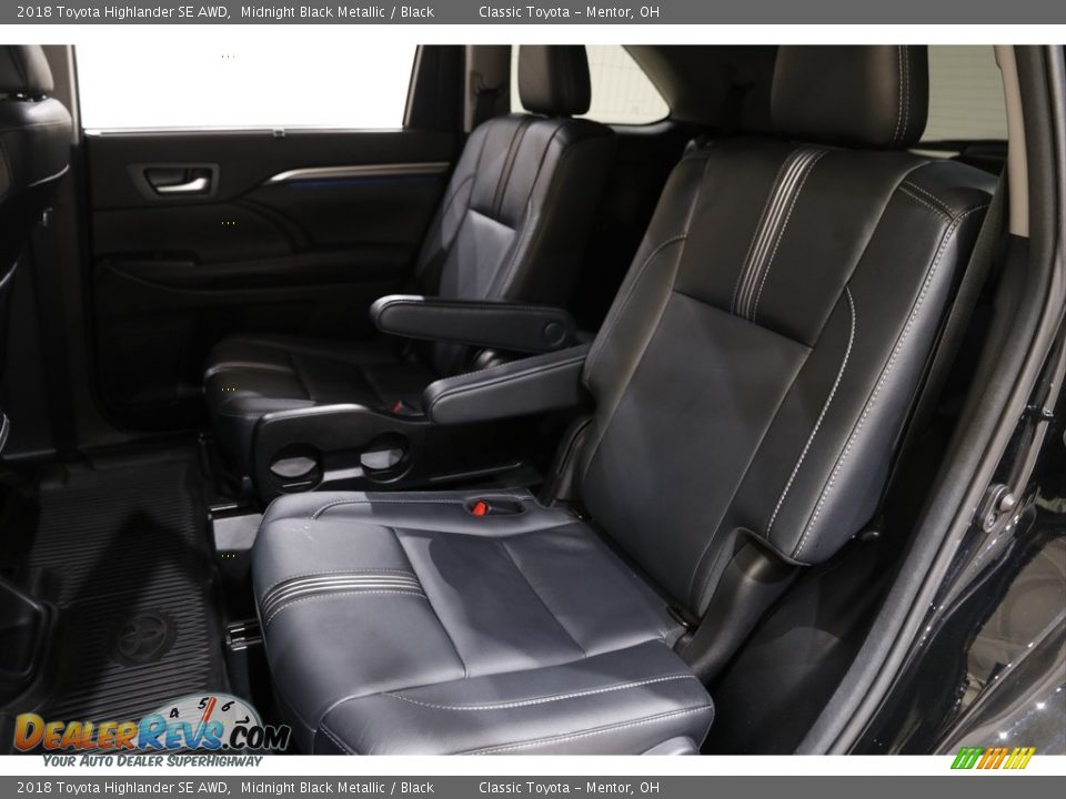 2018 Toyota Highlander SE AWD Midnight Black Metallic / Black Photo #16