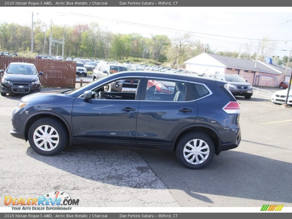 2016 Nissan Rogue S AWD Arctic Blue Metallic / Charcoal Photo #8