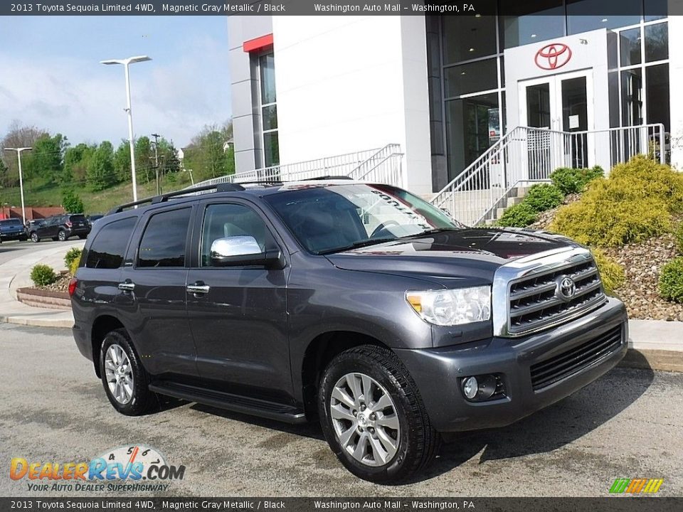 Front 3/4 View of 2013 Toyota Sequoia Limited 4WD Photo #1
