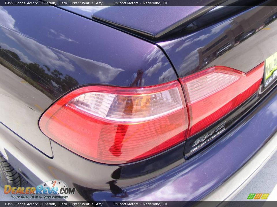 1999 Honda Accord EX Sedan Black Currant Pearl / Gray Photo #15