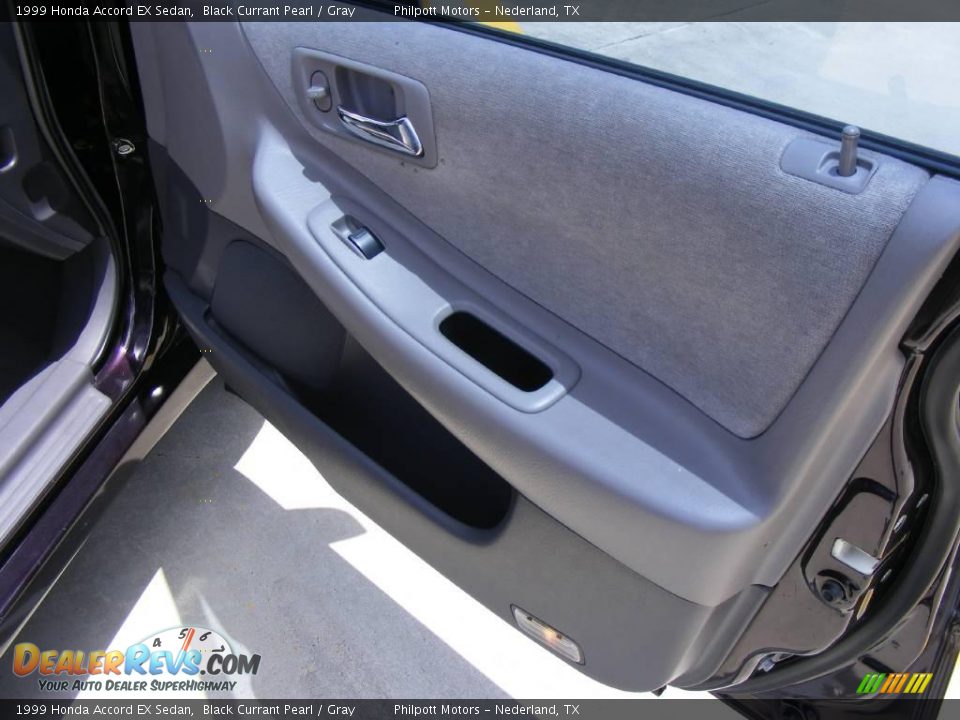 1999 Honda Accord EX Sedan Black Currant Pearl / Gray Photo #18