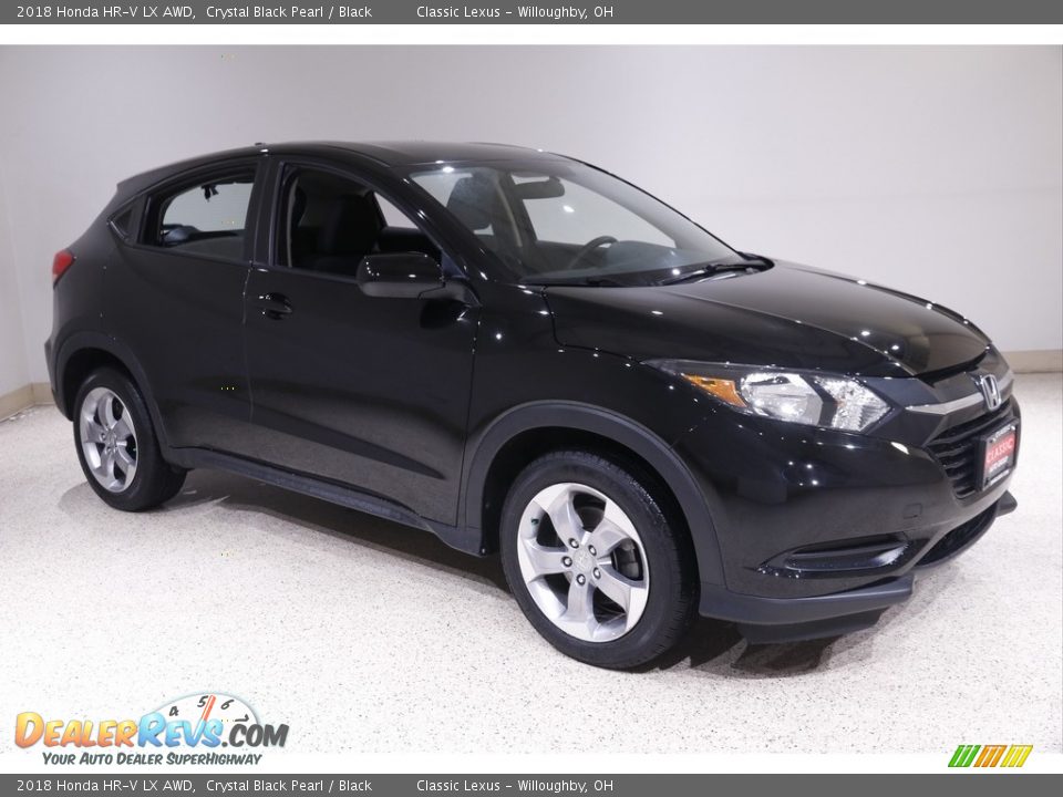 Front 3/4 View of 2018 Honda HR-V LX AWD Photo #1