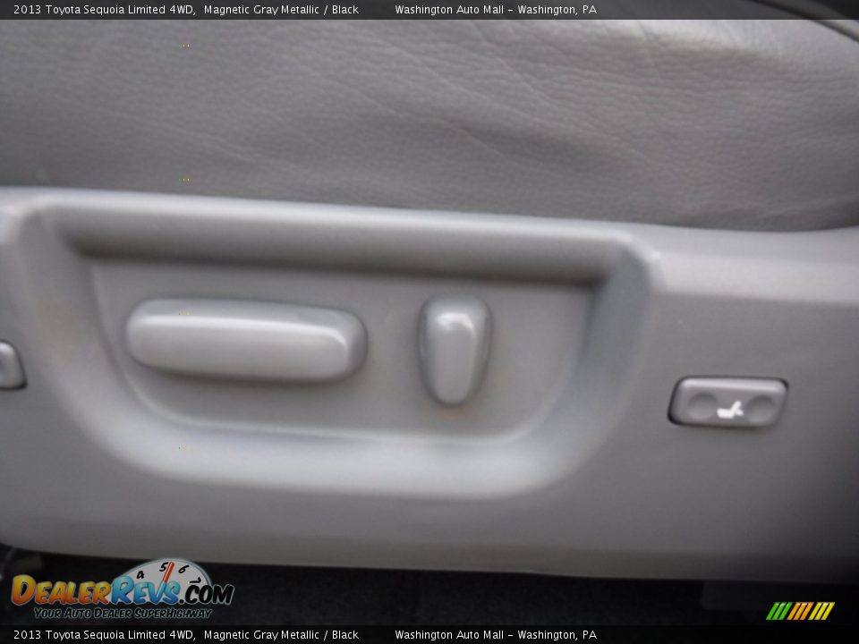Front Seat of 2013 Toyota Sequoia Limited 4WD Photo #25