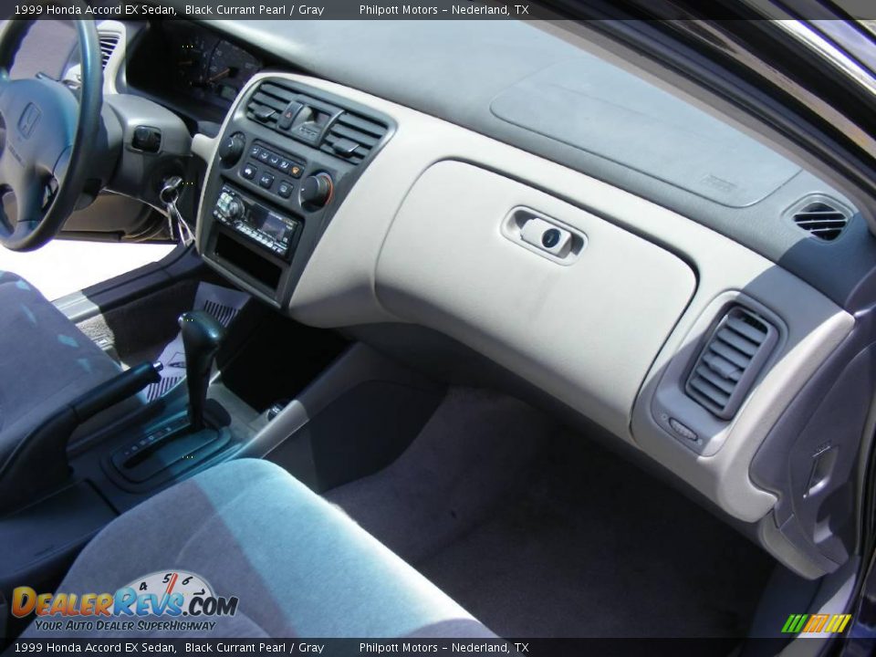 1999 Honda Accord EX Sedan Black Currant Pearl / Gray Photo #19
