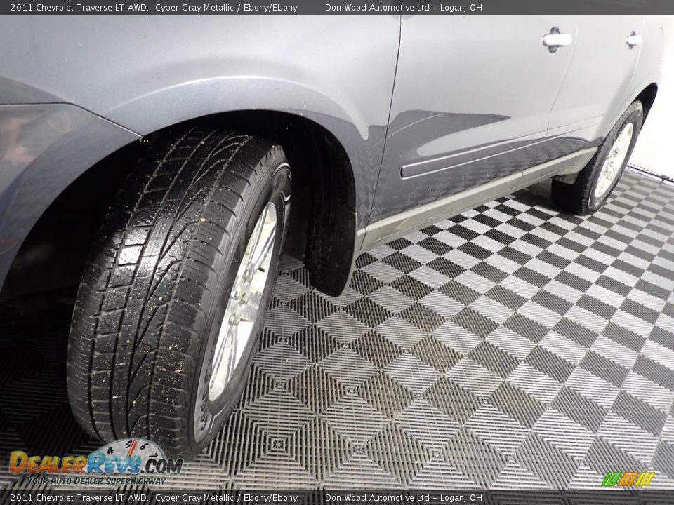 2011 Chevrolet Traverse LT AWD Cyber Gray Metallic / Ebony/Ebony Photo #9