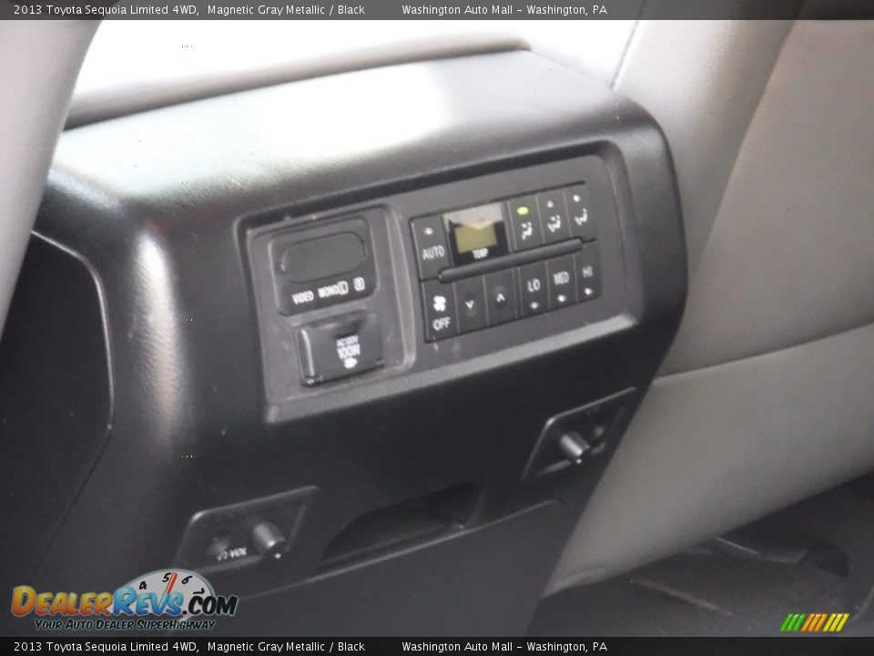 Controls of 2013 Toyota Sequoia Limited 4WD Photo #31