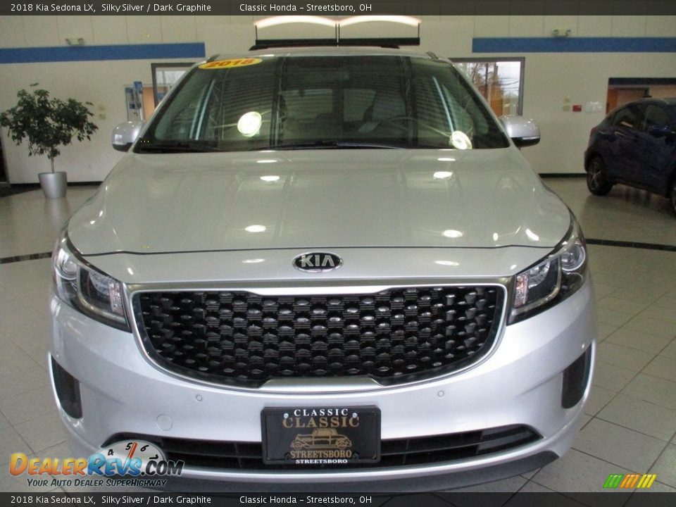 2018 Kia Sedona LX Silky Silver / Dark Graphite Photo #2