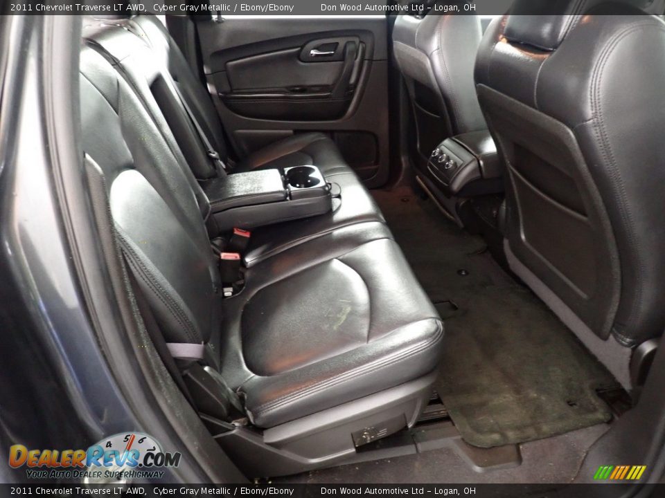 2011 Chevrolet Traverse LT AWD Cyber Gray Metallic / Ebony/Ebony Photo #29