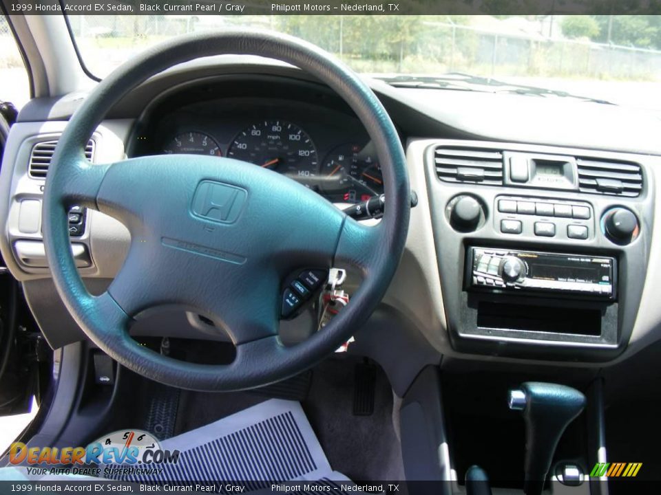 1999 Honda Accord EX Sedan Black Currant Pearl / Gray Photo #30