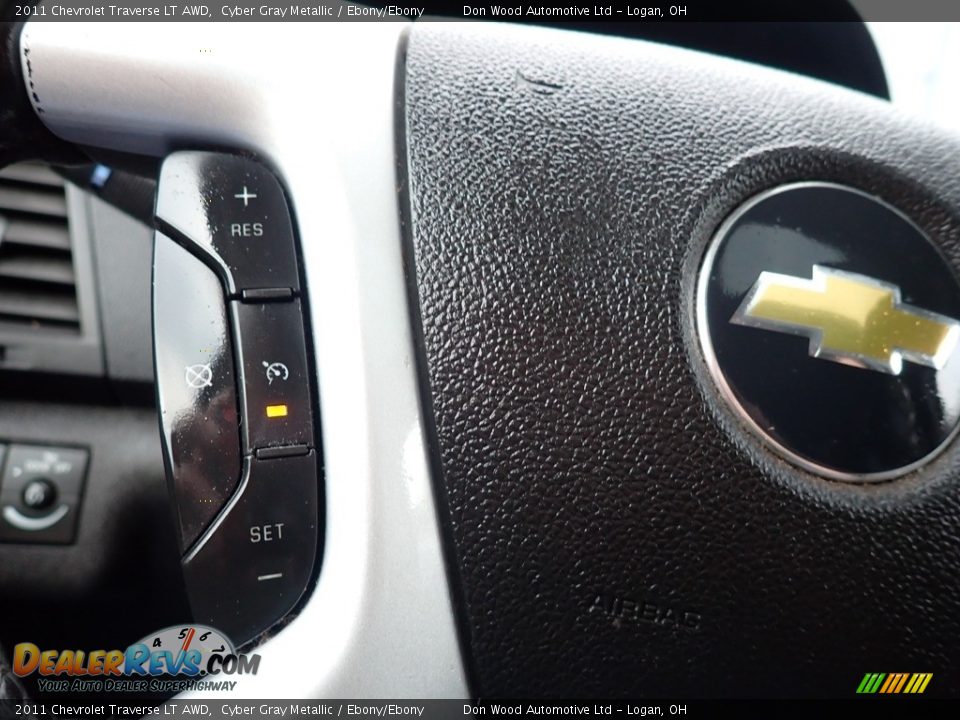 2011 Chevrolet Traverse LT AWD Cyber Gray Metallic / Ebony/Ebony Photo #33