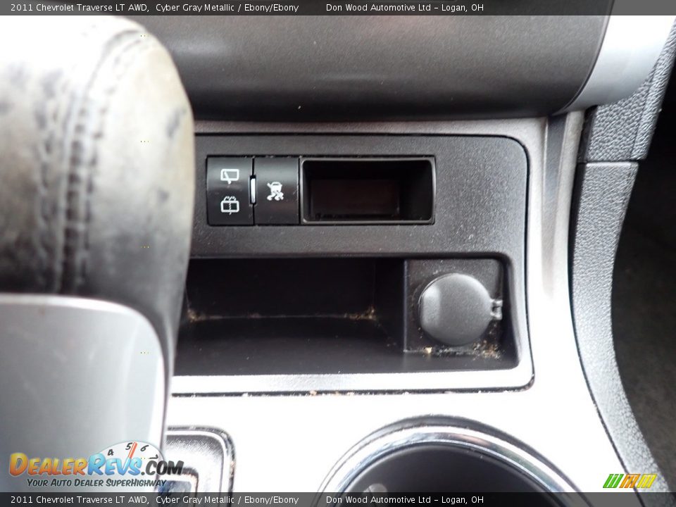 2011 Chevrolet Traverse LT AWD Cyber Gray Metallic / Ebony/Ebony Photo #36