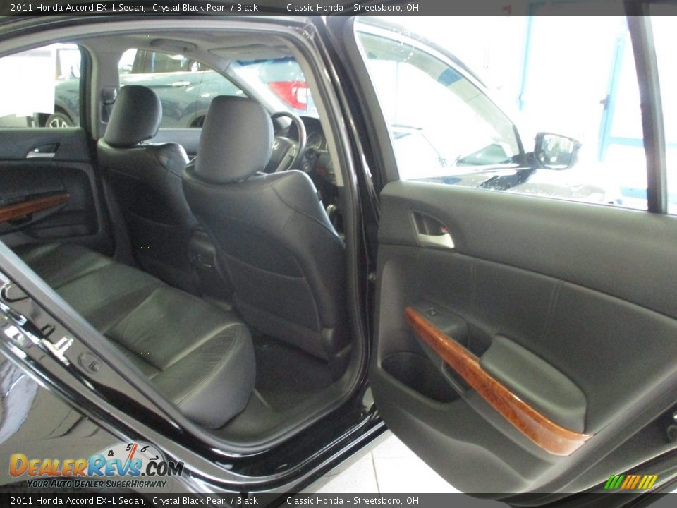 2011 Honda Accord EX-L Sedan Crystal Black Pearl / Black Photo #18