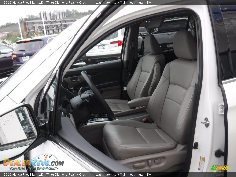 2019 Honda Pilot Elite AWD White Diamond Pearl / Gray Photo #18