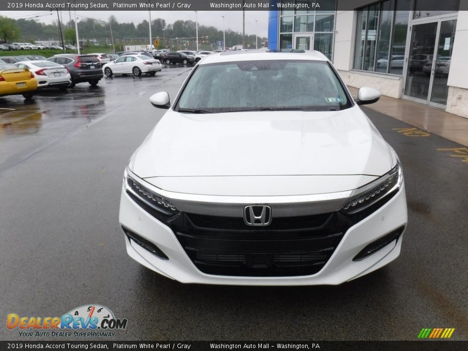 2019 Honda Accord Touring Sedan Platinum White Pearl / Gray Photo #5