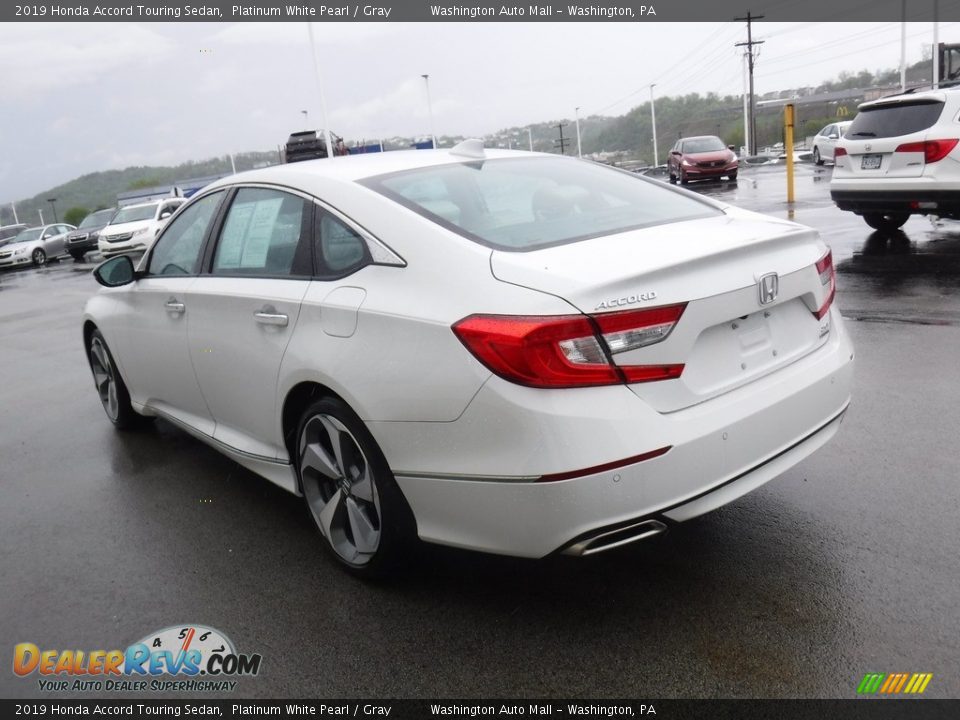 2019 Honda Accord Touring Sedan Platinum White Pearl / Gray Photo #8