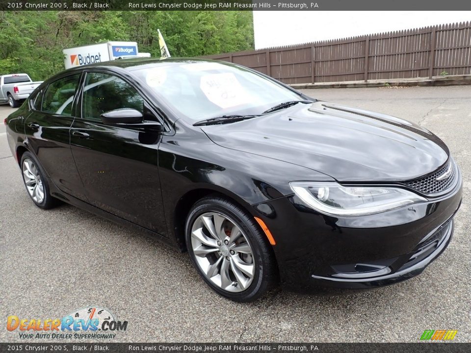 2015 Chrysler 200 S Black / Black Photo #8