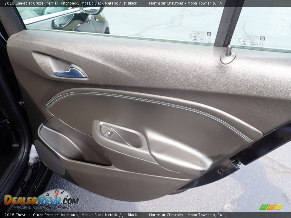 Door Panel of 2018 Chevrolet Cruze Premier Hatchback Photo #19