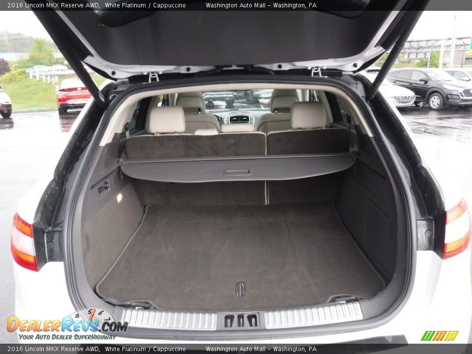 2016 Lincoln MKX Reserve AWD Trunk Photo #25