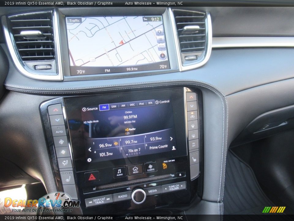 2019 Infiniti QX50 Essential AWD Black Obsidian / Graphite Photo #17
