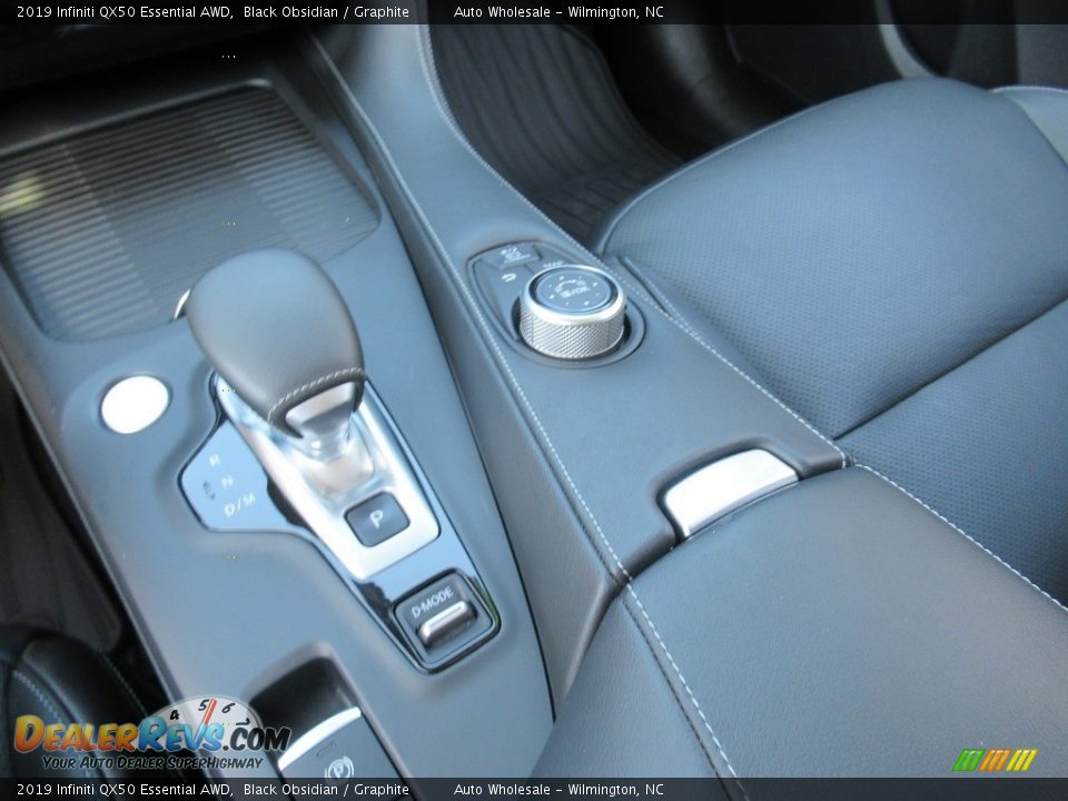 2019 Infiniti QX50 Essential AWD Black Obsidian / Graphite Photo #19