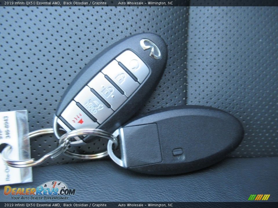 2019 Infiniti QX50 Essential AWD Black Obsidian / Graphite Photo #20