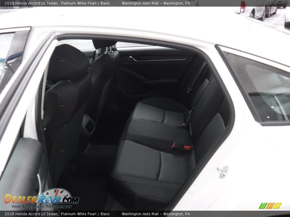 2018 Honda Accord LX Sedan Platinum White Pearl / Black Photo #24