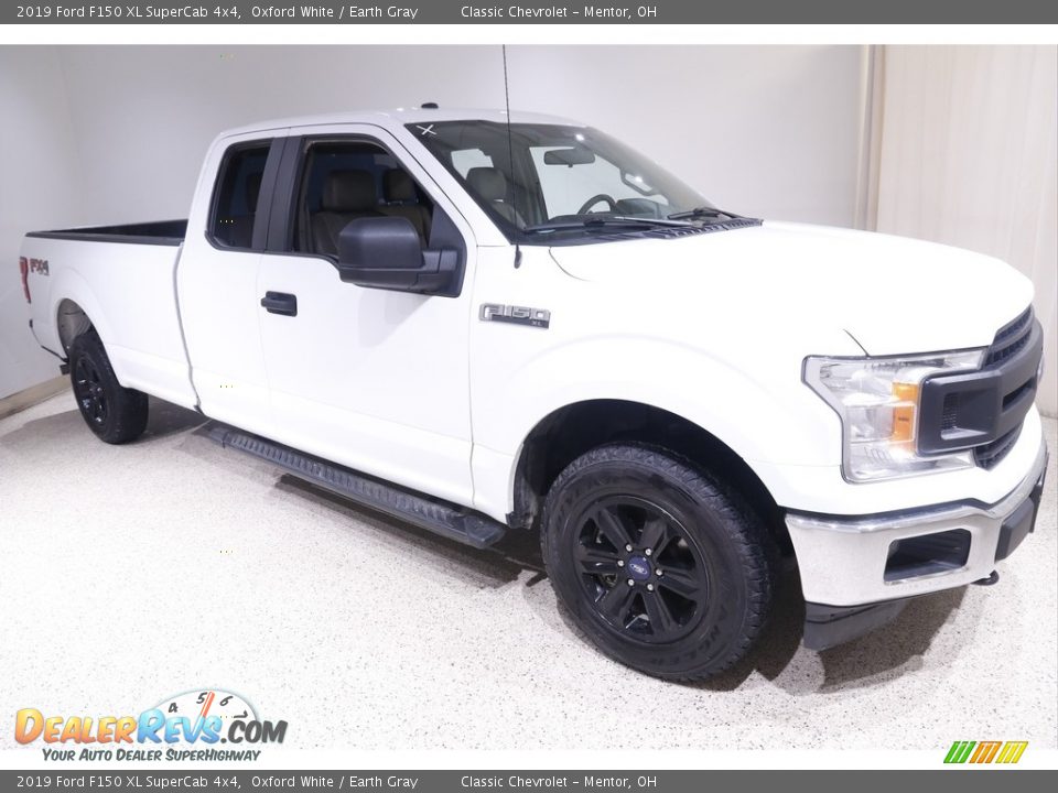 2019 Ford F150 XL SuperCab 4x4 Oxford White / Earth Gray Photo #1