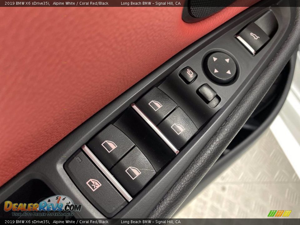 Door Panel of 2019 BMW X6 sDrive35i Photo #14