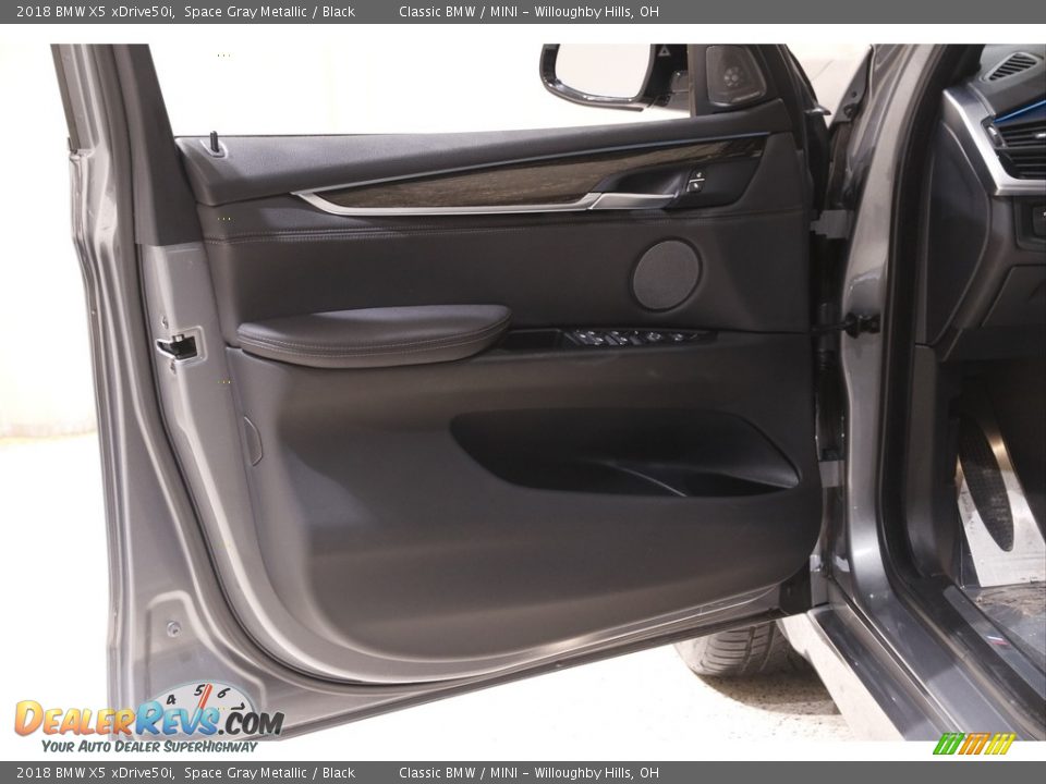 2018 BMW X5 xDrive50i Space Gray Metallic / Black Photo #4