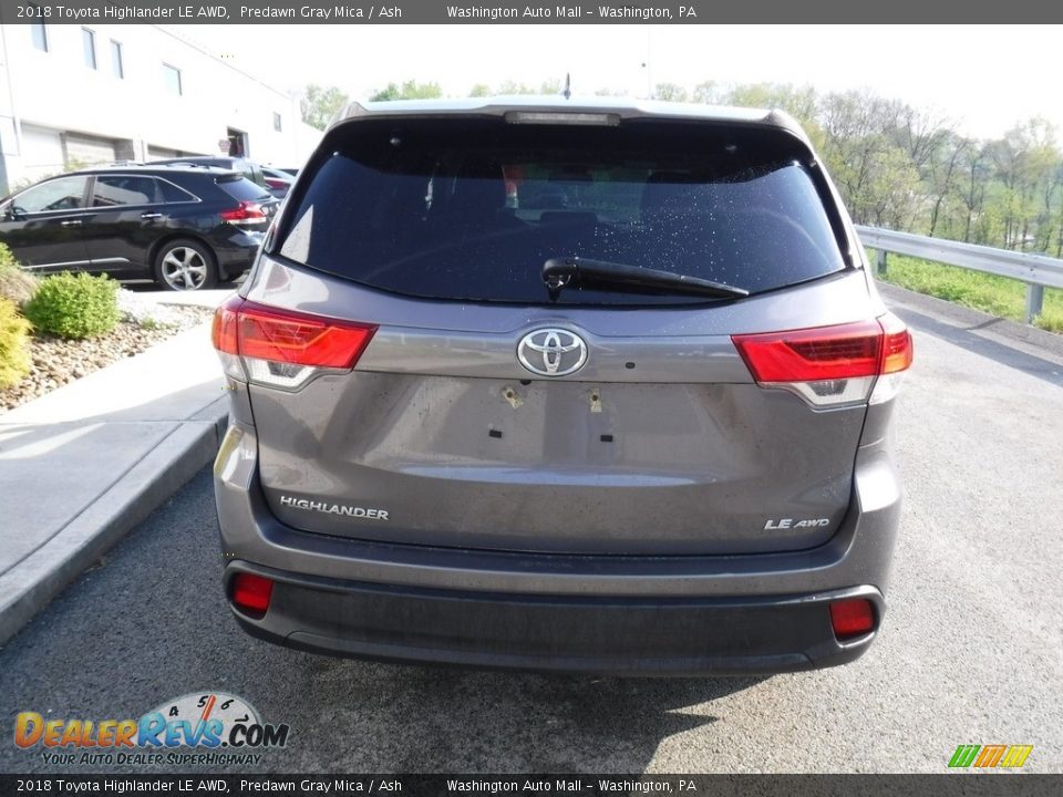 2018 Toyota Highlander LE AWD Predawn Gray Mica / Ash Photo #11