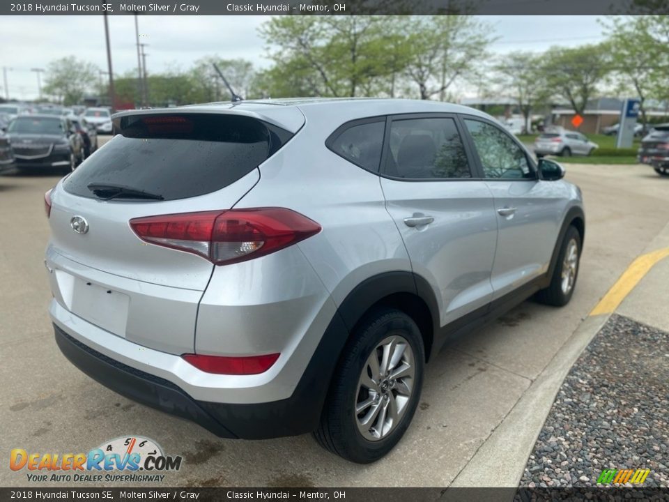 2018 Hyundai Tucson SE Molten Silver / Gray Photo #2