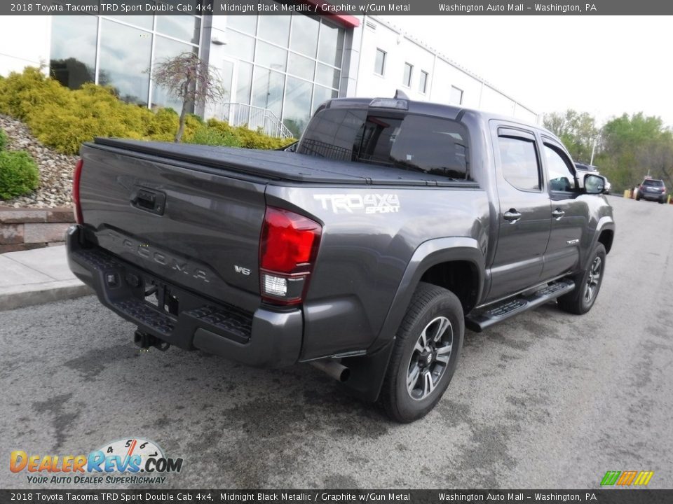 2018 Toyota Tacoma TRD Sport Double Cab 4x4 Midnight Black Metallic / Graphite w/Gun Metal Photo #17