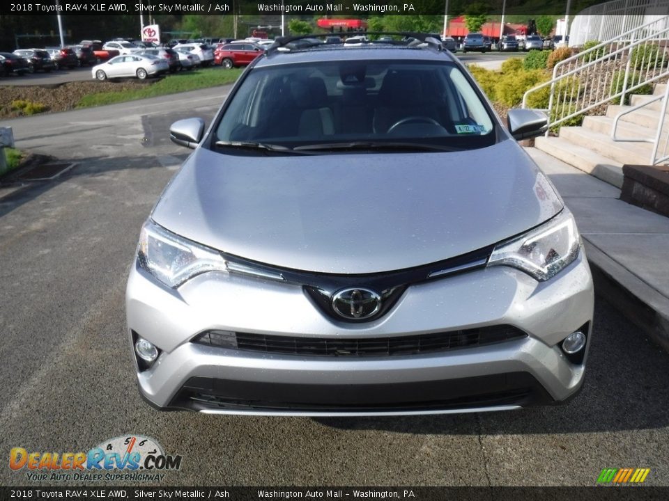 2018 Toyota RAV4 XLE AWD Silver Sky Metallic / Ash Photo #9