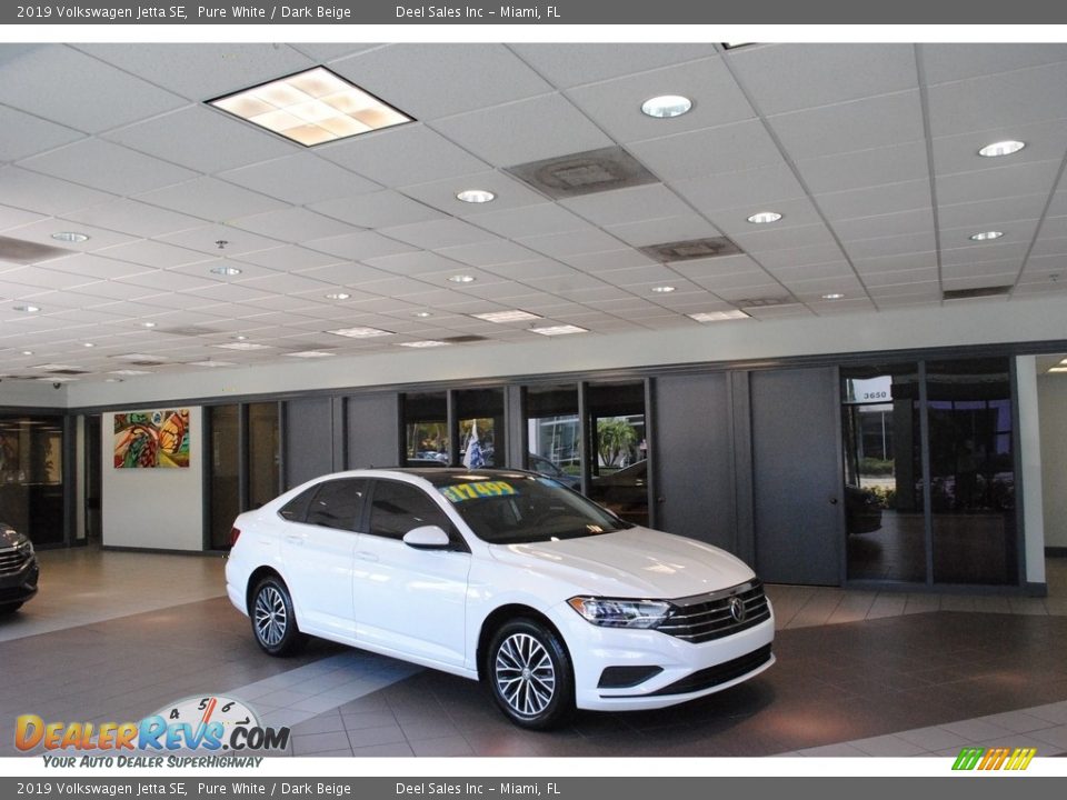 2019 Volkswagen Jetta SE Pure White / Dark Beige Photo #1