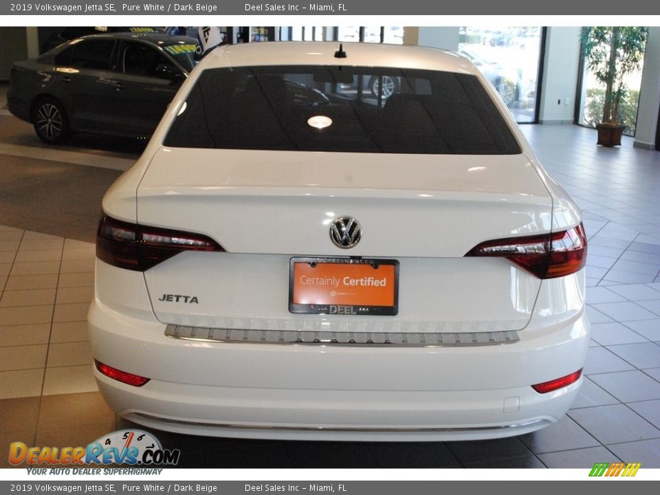2019 Volkswagen Jetta SE Pure White / Dark Beige Photo #8