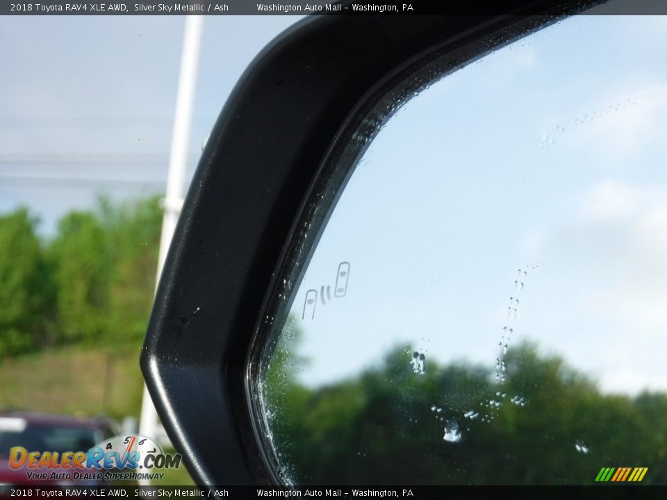 2018 Toyota RAV4 XLE AWD Silver Sky Metallic / Ash Photo #25