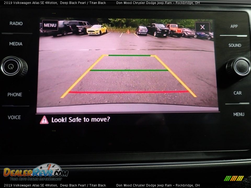 2019 Volkswagen Atlas SE 4Motion Deep Black Pearl / Titan Black Photo #2