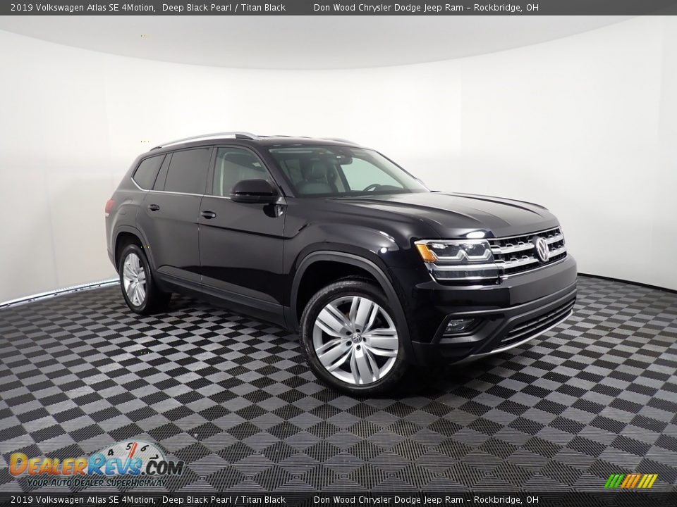 2019 Volkswagen Atlas SE 4Motion Deep Black Pearl / Titan Black Photo #3