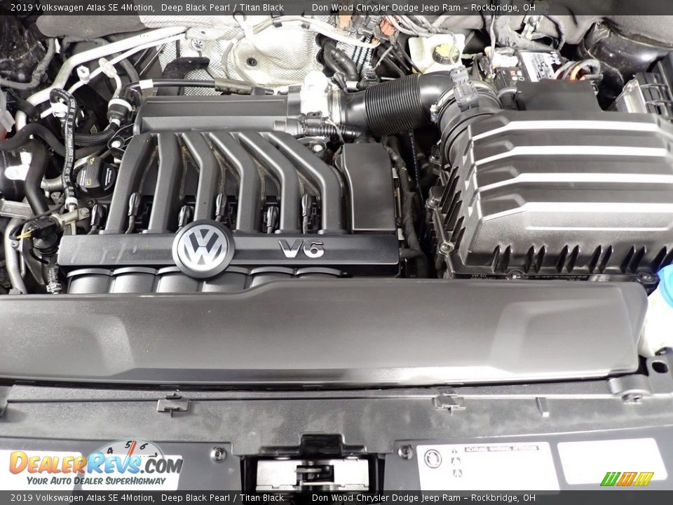 2019 Volkswagen Atlas SE 4Motion Deep Black Pearl / Titan Black Photo #7