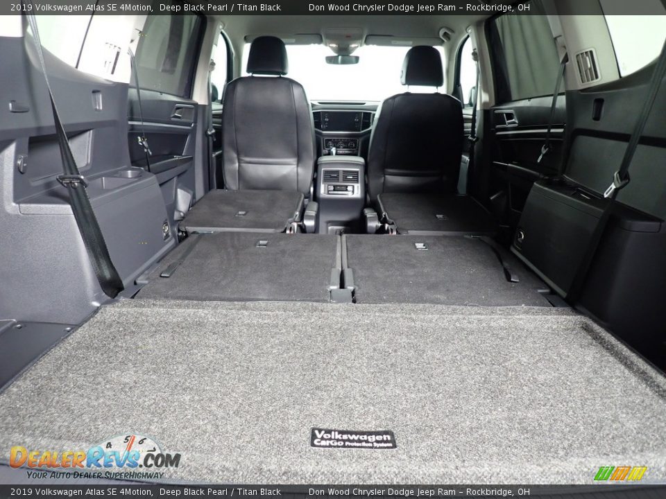 2019 Volkswagen Atlas SE 4Motion Deep Black Pearl / Titan Black Photo #17