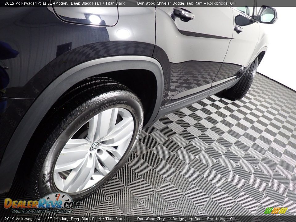 2019 Volkswagen Atlas SE 4Motion Deep Black Pearl / Titan Black Photo #20