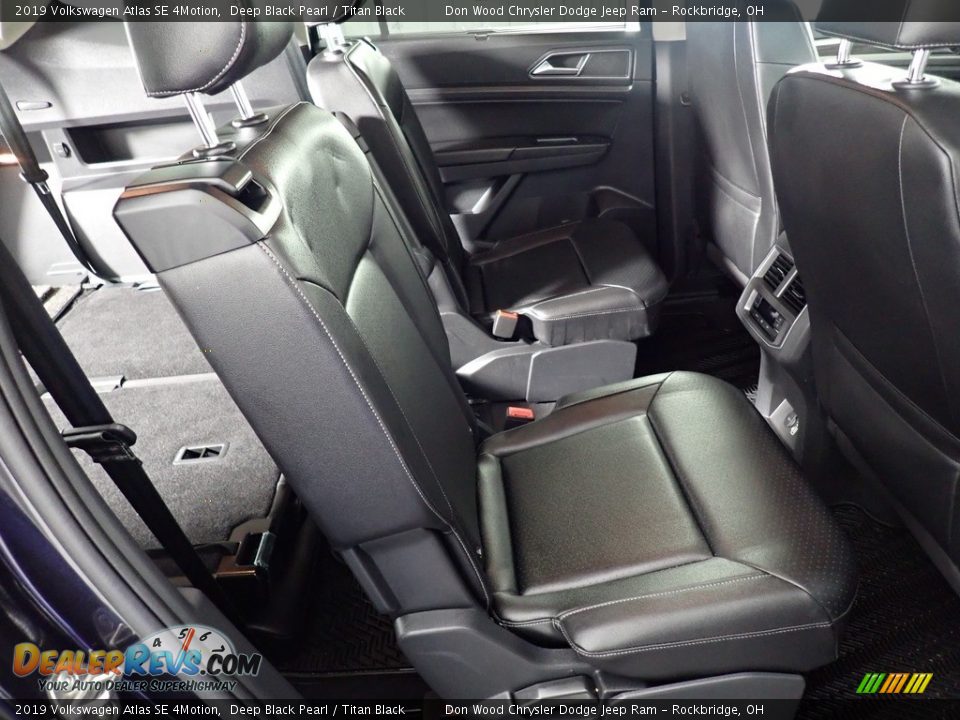 2019 Volkswagen Atlas SE 4Motion Deep Black Pearl / Titan Black Photo #33