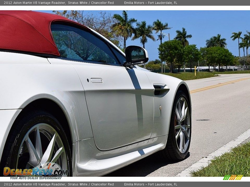 2012 Aston Martin V8 Vantage Roadster Stratus White / Chancellor Red Photo #16