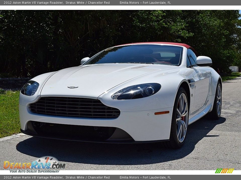 2012 Aston Martin V8 Vantage Roadster Stratus White / Chancellor Red Photo #17