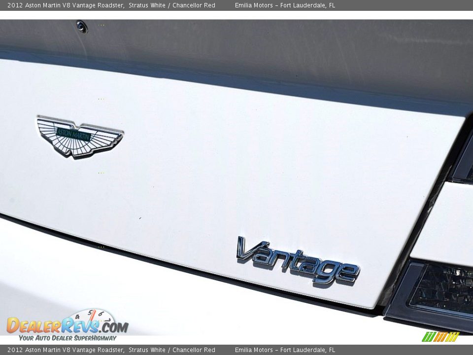 2012 Aston Martin V8 Vantage Roadster Logo Photo #36