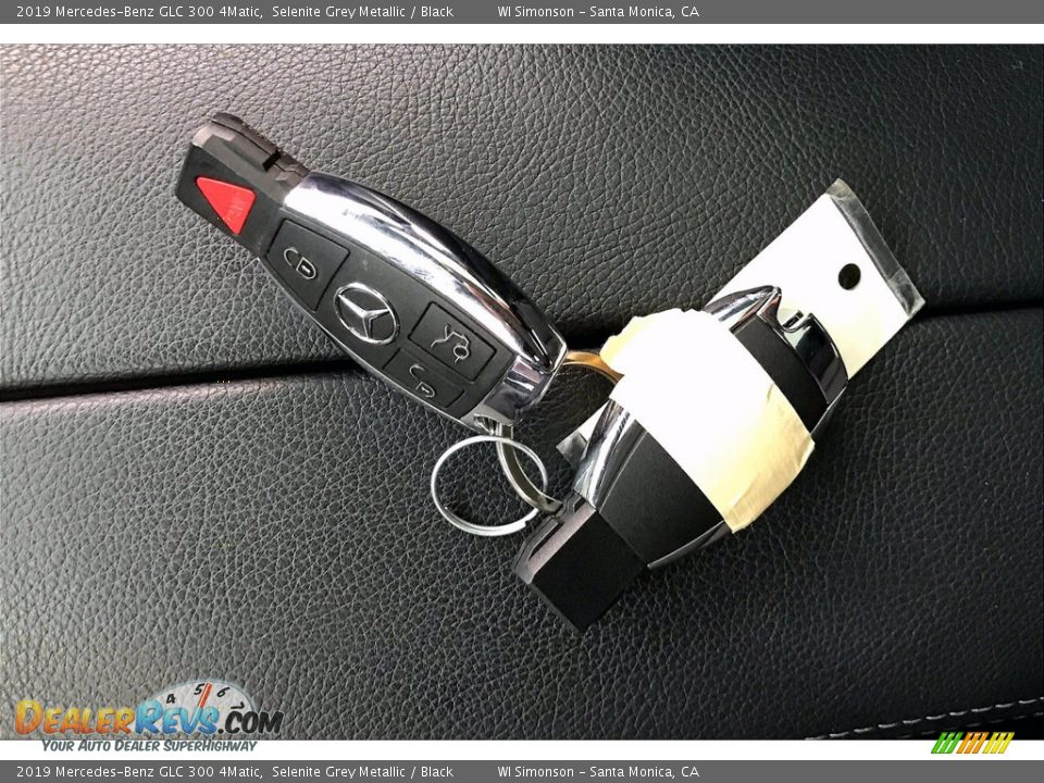 2019 Mercedes-Benz GLC 300 4Matic Selenite Grey Metallic / Black Photo #11