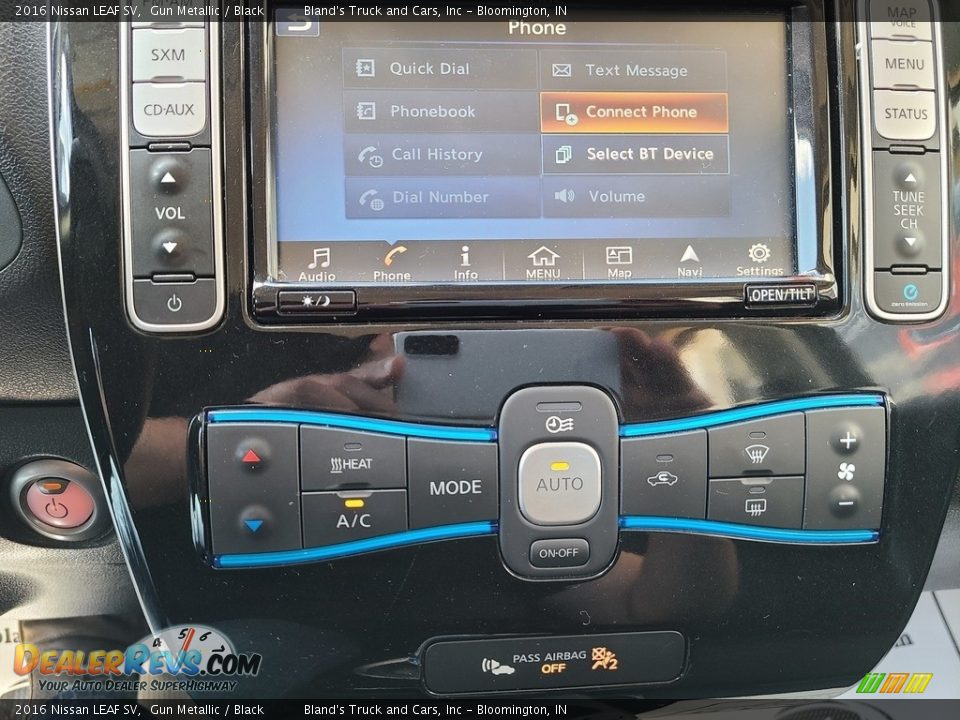 2016 Nissan LEAF SV Gun Metallic / Black Photo #19